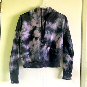 90 degrees by Reflex purple and black sweatshirt size small